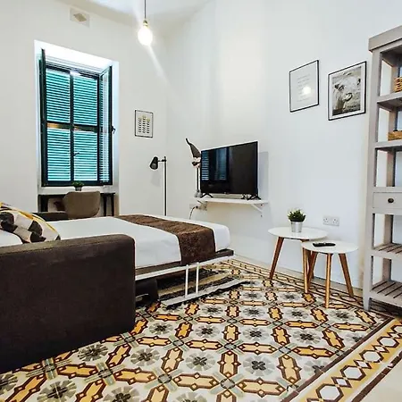 Smart Studio 1 - 'Sacre Cuor' Sliema - By Solea Διαμέρισμα *